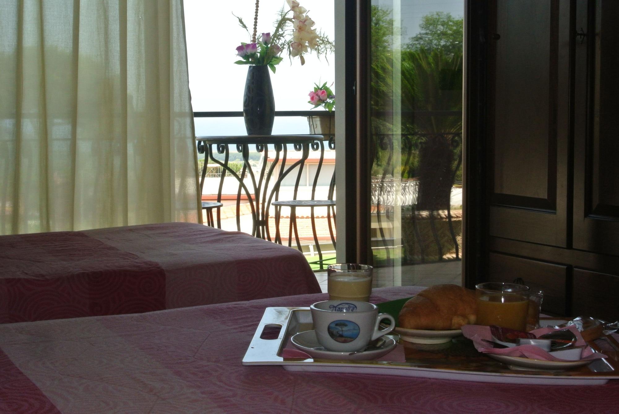 Hotel Casafort Pozzuoli Bagian luar foto