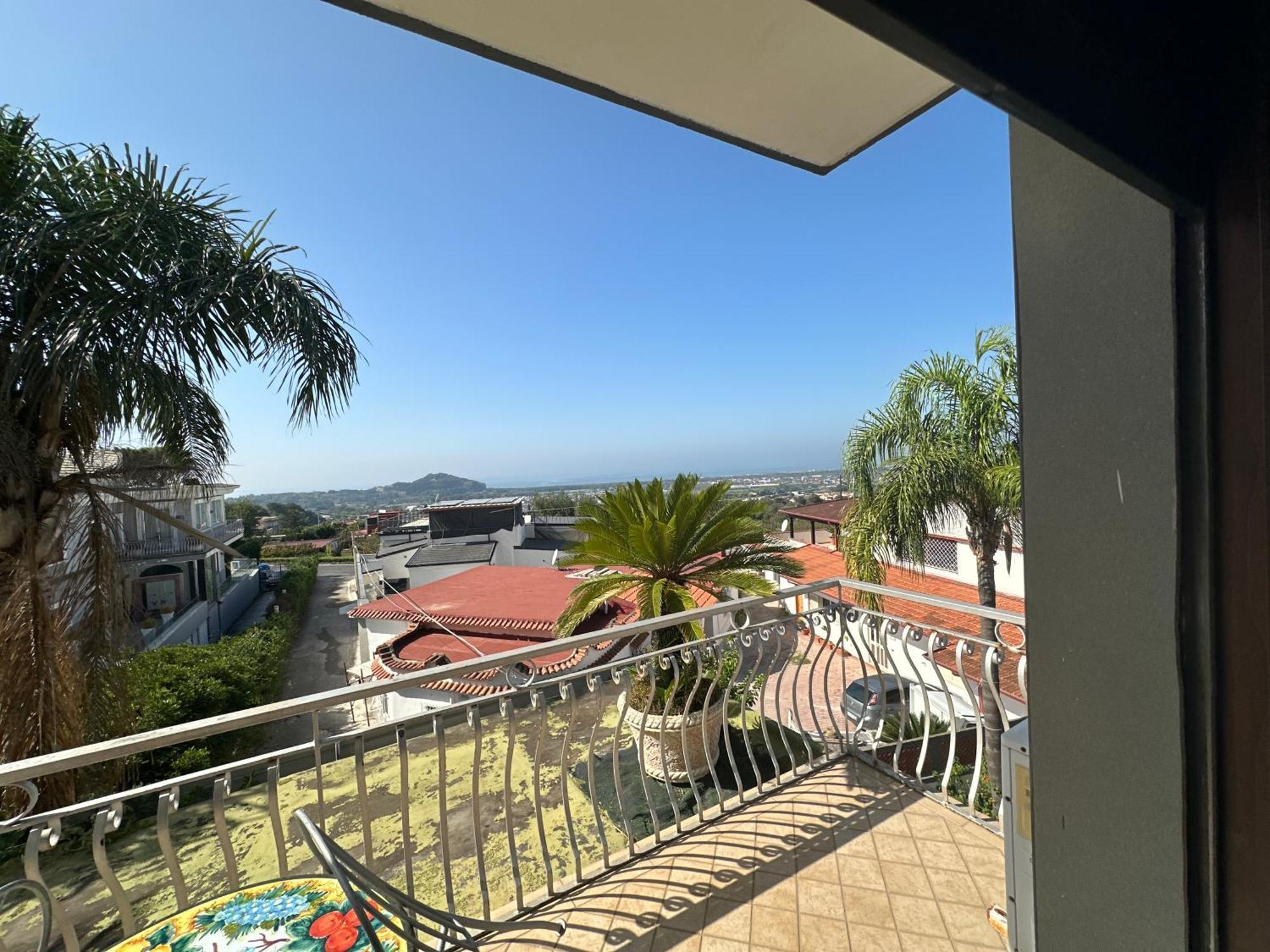 Hotel Casafort Pozzuoli Bagian luar foto