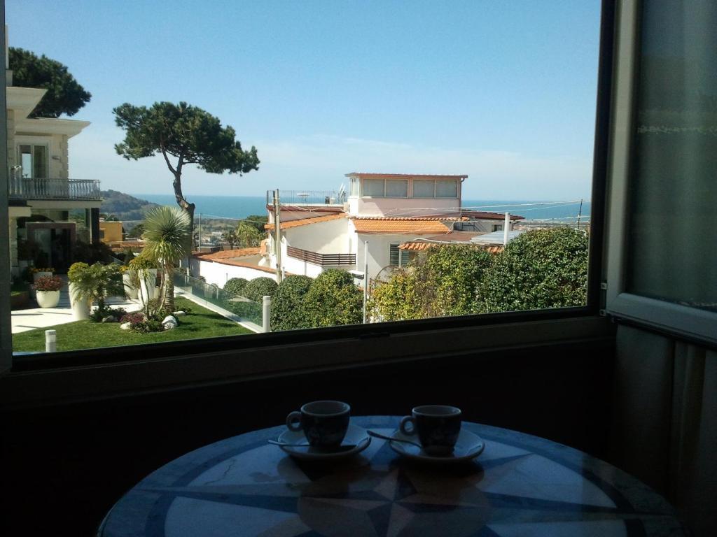 Hotel Casafort Pozzuoli Ruang foto