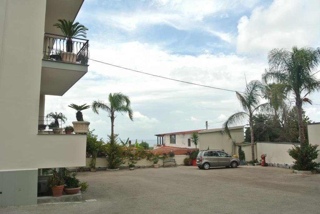 Hotel Casafort Pozzuoli Bagian luar foto